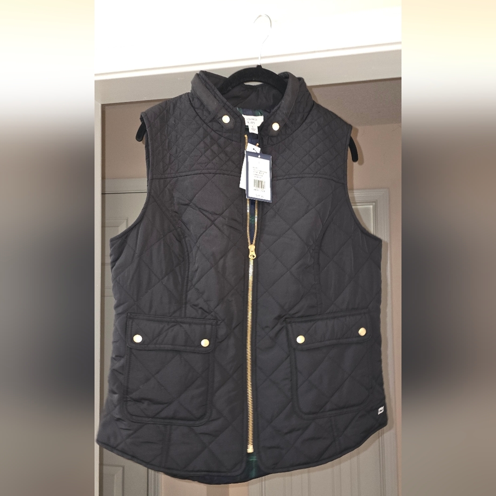 Crown & Ivy Quilted Vest L NWT